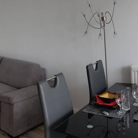 Beau Studio Renove 30M2 Balcon Vue Paris+Parking Apartment Exterior photo