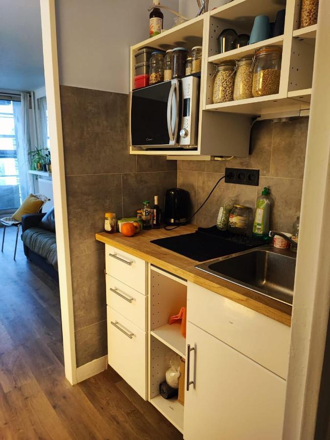 Beau Studio Renove 30M2 Balcon Vue Paris+Parking Apartment Exterior photo